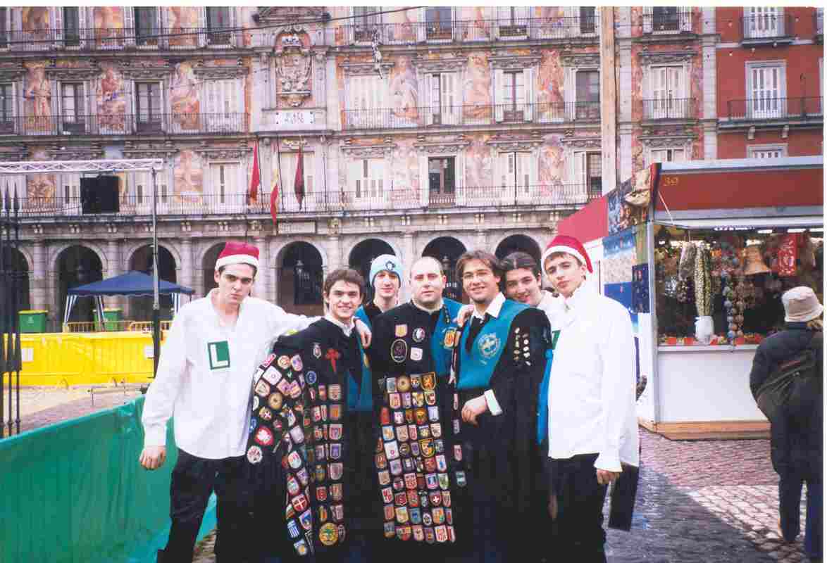 plaza mayor.jpg (847176 bytes)
