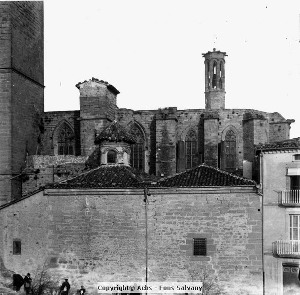 087-05.jpg