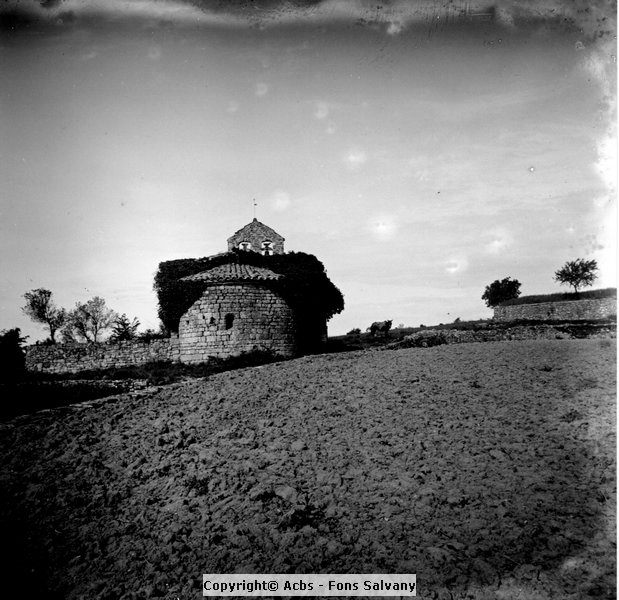 703-01.jpg