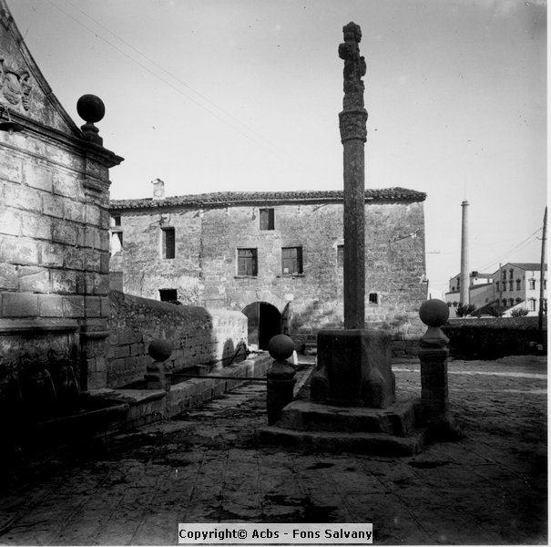 715-03.jpg