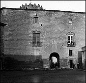 086-09.jpg