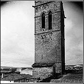 701-03.jpg