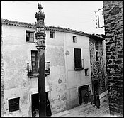 701-09.jpg
