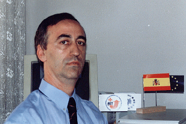 yo2.gif (91586 bytes)