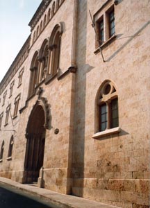 Fa&ccedil;ana de l'edifici del Seminari