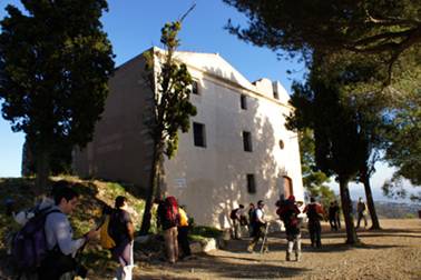 a l'ermita de Sant Pere del Puig