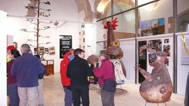 Al Centre Mir� de Mont-roig del Camp