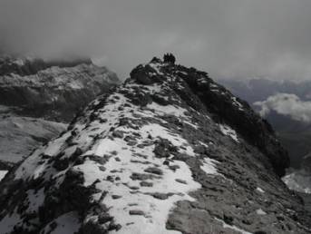 Cresta somital de la punta de las Escaleras