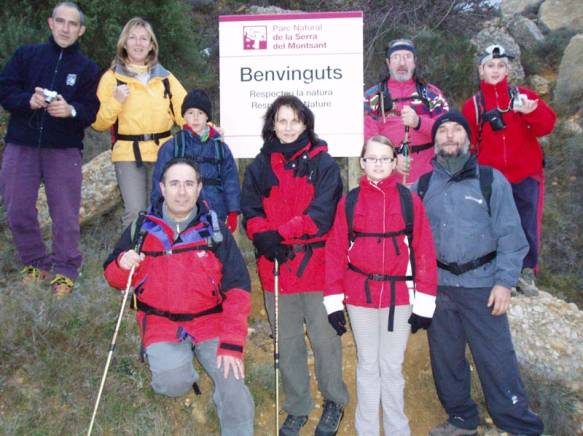 Nous cartells a la sortida de la Morera