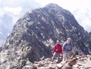 Cresta de la punta del Sabre al Gran Bachimala