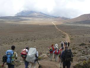 Cam� entre els refugis Horombo i Kibo, vora els 4.500 m