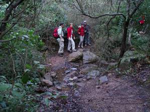 creuant el barranc de la Vall