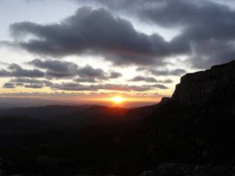 darreres llums al grau de la Grallera