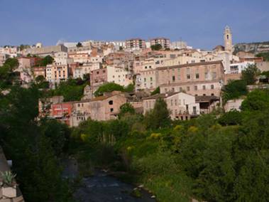 la Riba i el riu Francol�