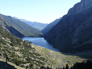 l'estany de Cavallers al capvespre