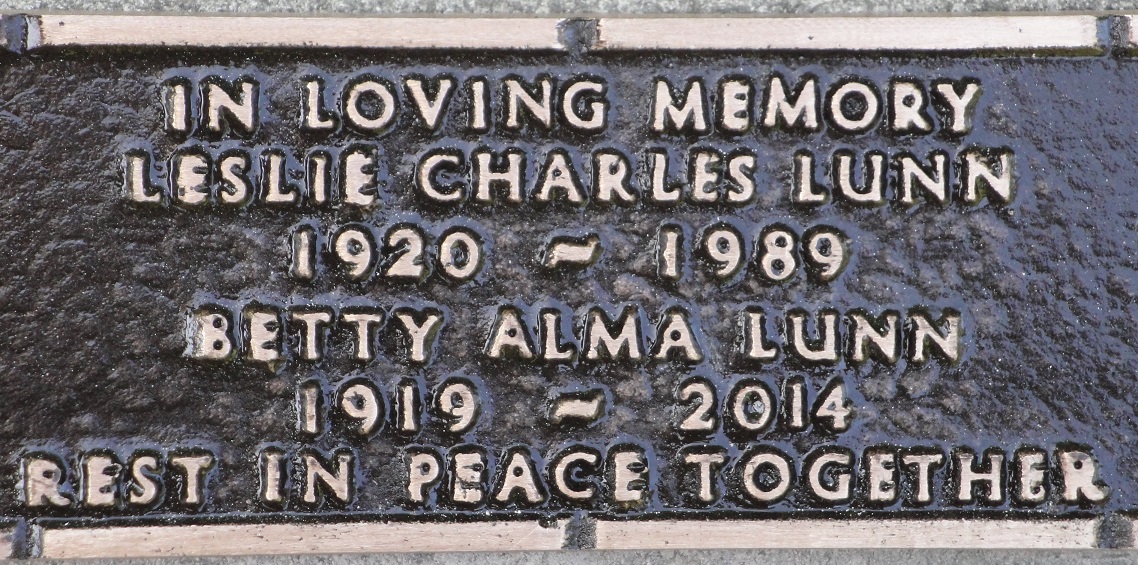 Plaque for Betty and Leslie in the Garden of Remembrance