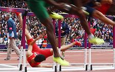 Liu Xiang gets Gold in Boobs