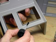 Encolar el reverso de la pared