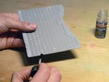 Unir ambas piezas para formar el techo