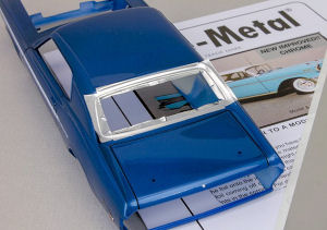 Cubrir los marcos con hoja met�lica a modo de cromado