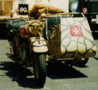 Moto con sidecar de uso militar