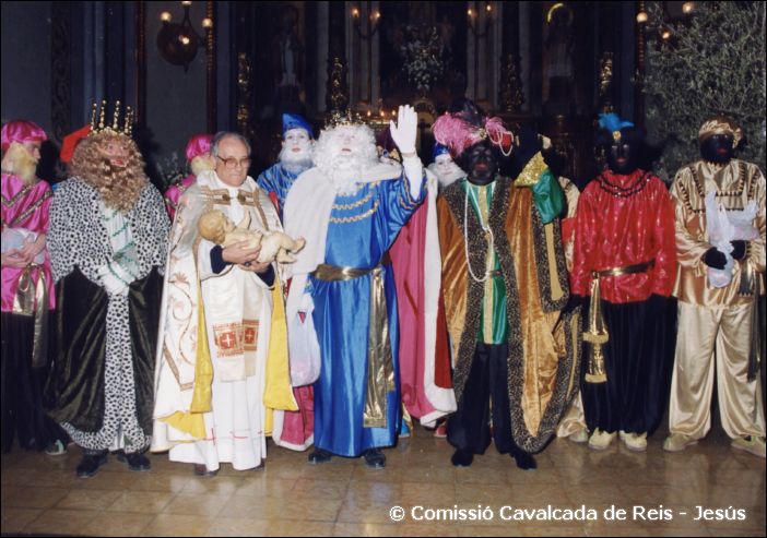Dins l'esgl�sia (2000)