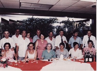 8 matrimonios