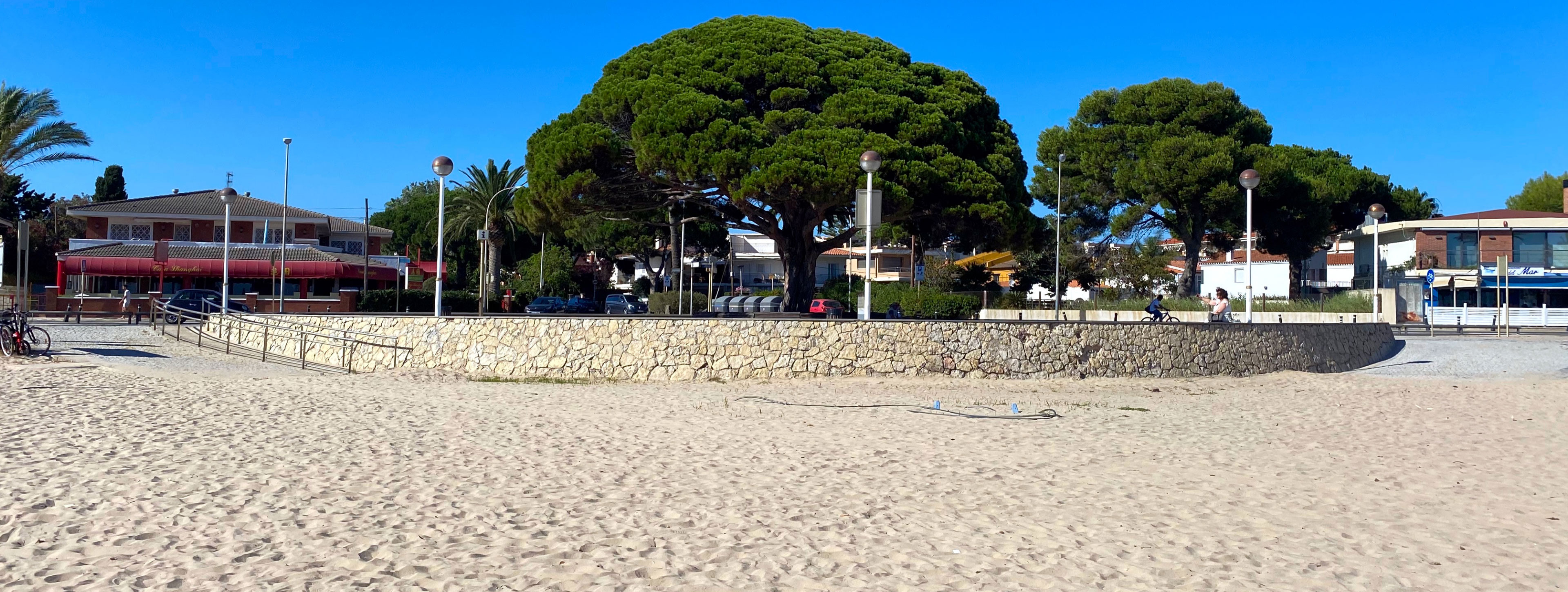 Cool Holidays Cambrils